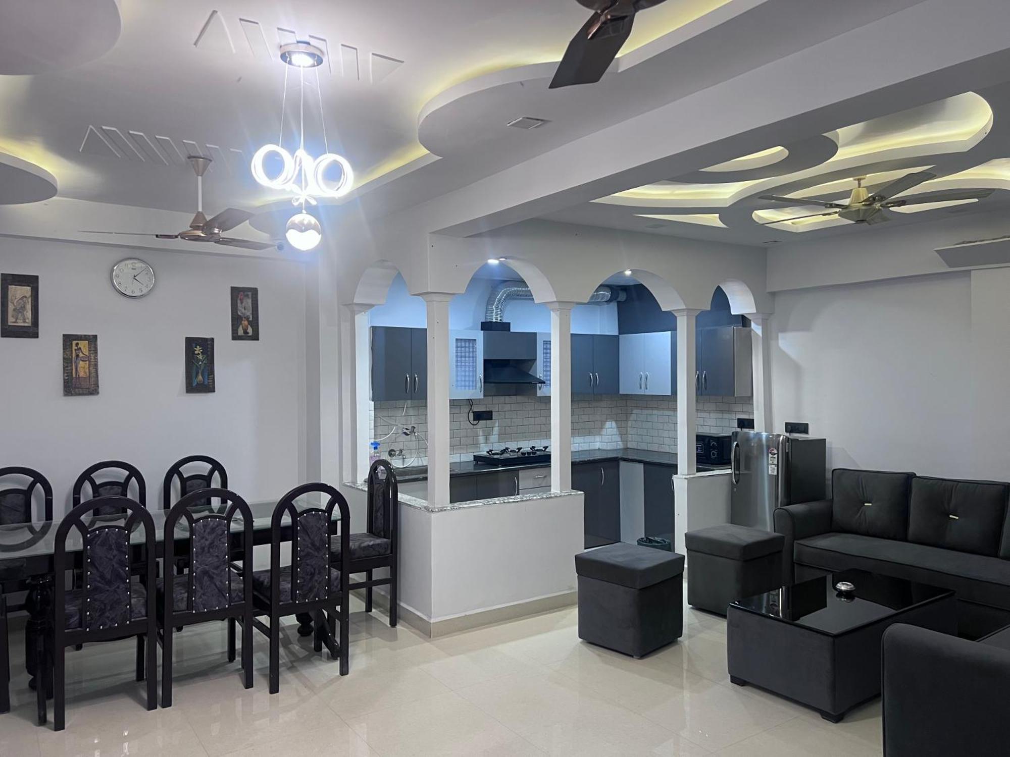 J K Apartment Prayagraj Bagian luar foto