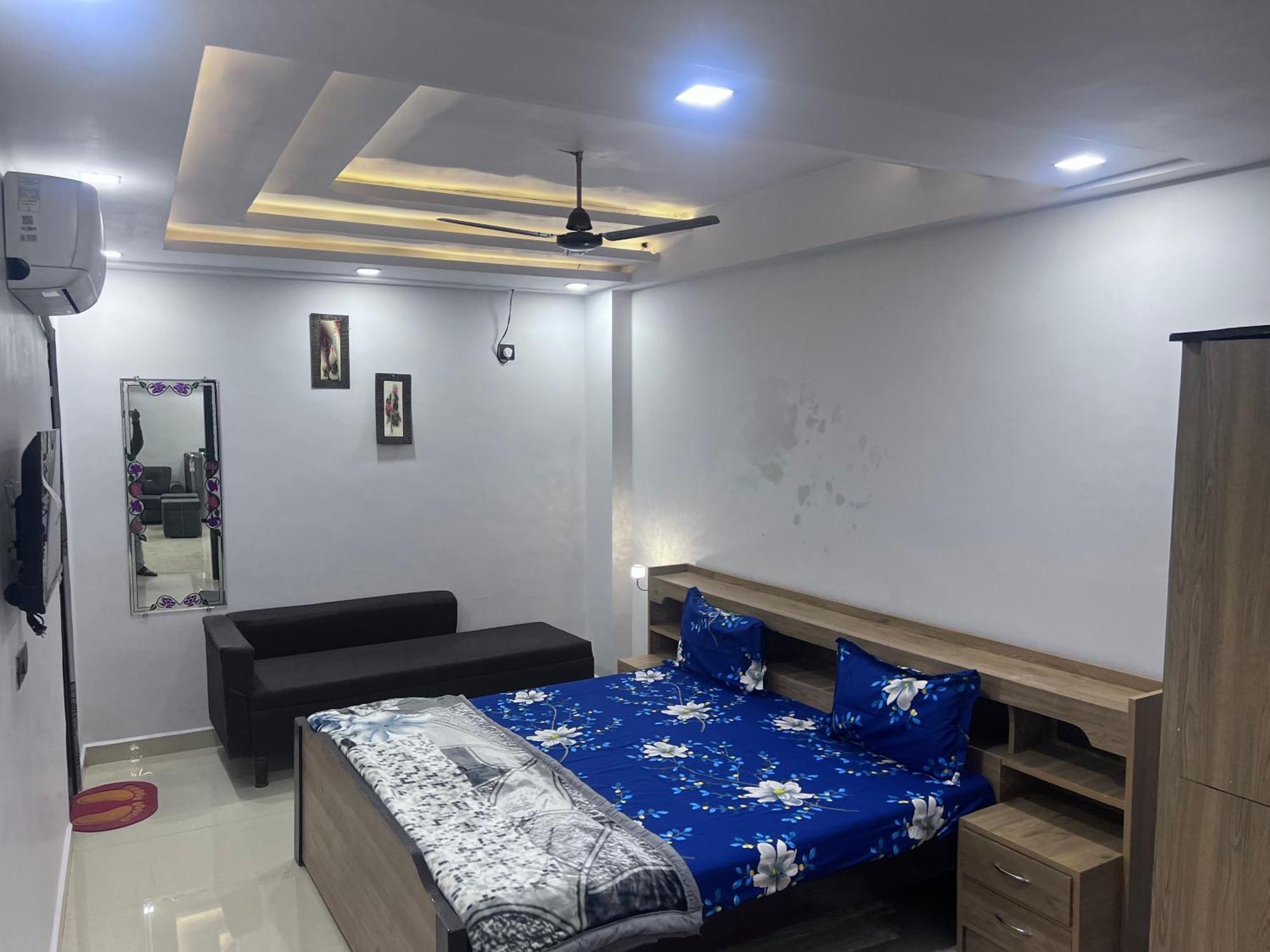 J K Apartment Prayagraj Bagian luar foto