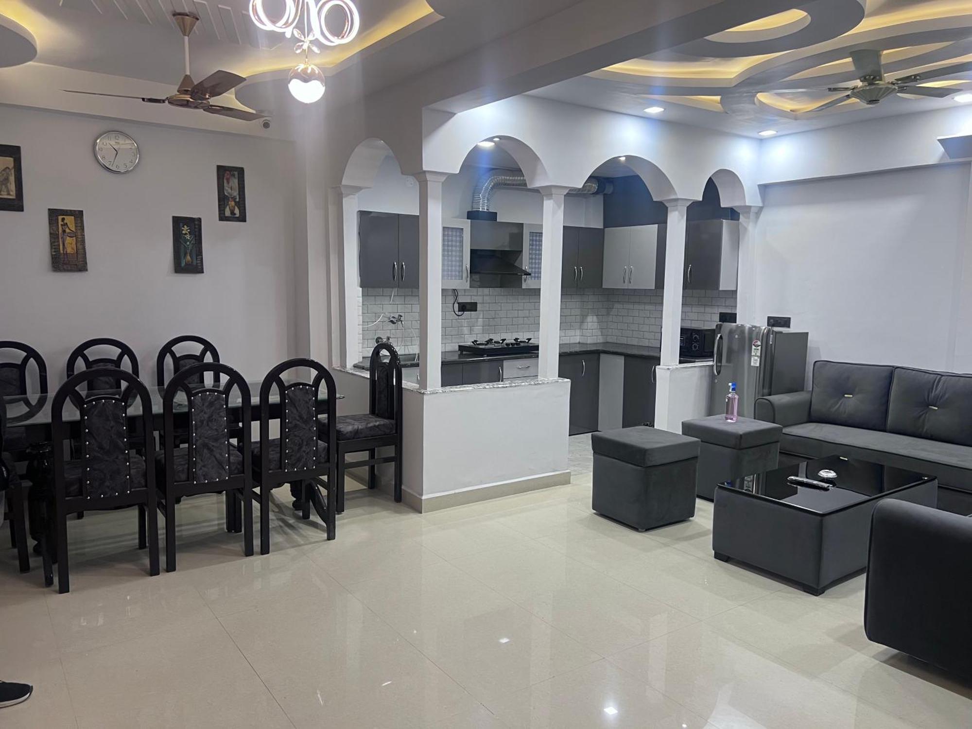 J K Apartment Prayagraj Bagian luar foto